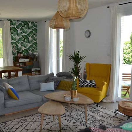 Appartement Lumineux Et Calme Avec Terrasse アヴィニョン エクステリア 写真